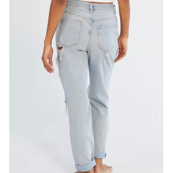 BDG High Waisted Mom Jeans size 28 - Picture 2 of 6